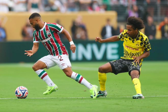 40歲弟媳全場霸場，歐冠亞軍慘敗，世俱杯平局。