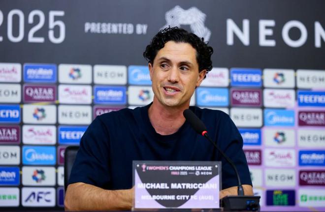 墨爾本女足主帥：表現(xiàn)卓越；點球靠運(yùn)。