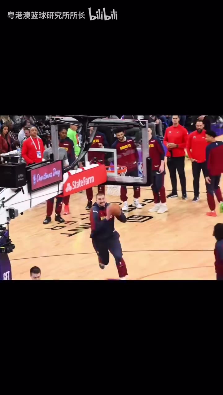 比扣籃大賽精彩丹佛隊(duì)內(nèi)熱身精彩扣籃秀太多扣籃猛將了