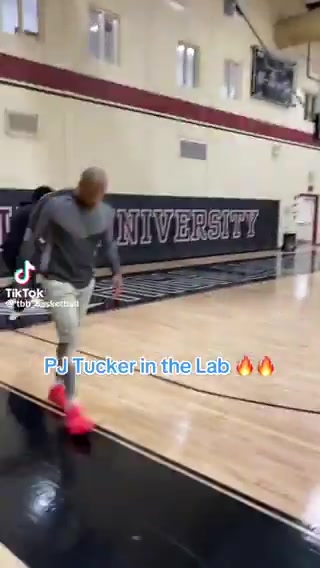 訓(xùn)練三分彈無(wú)虛發(fā)塔克下賽季要幫助誰(shuí)爭(zhēng)冠呢