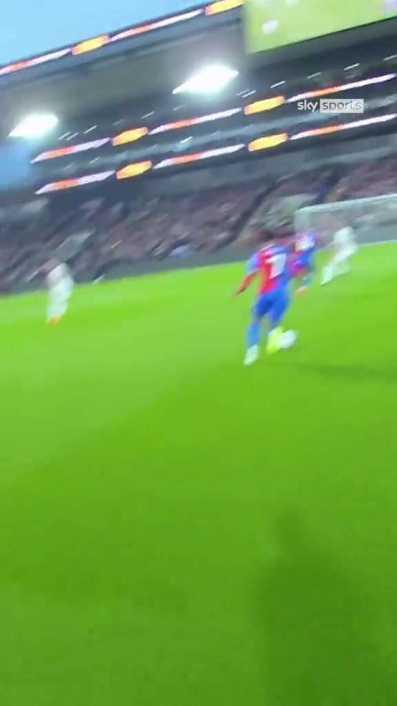 震撼裁判第一視角看奧利塞一條龍破門頂級(jí)球員的恐怖速率