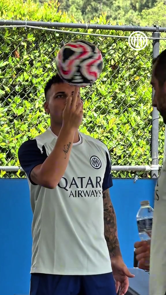 網(wǎng)友勞塔羅的手上球感也相當(dāng)不錯(cuò)啊