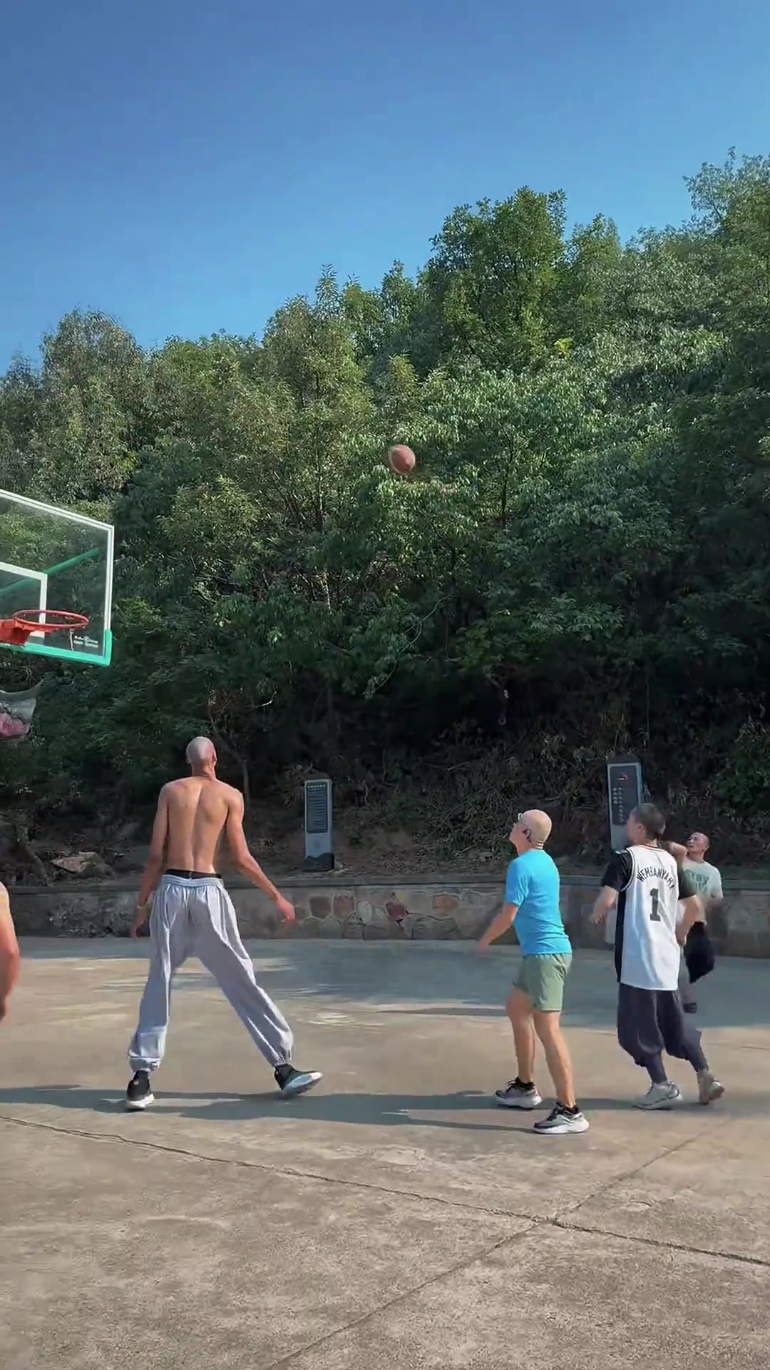 少林弟子文班亞馬少林寺打球了