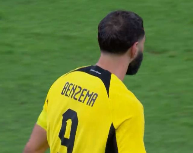 37歲巨星25球雙冠王，亞冠級表現(xiàn)！