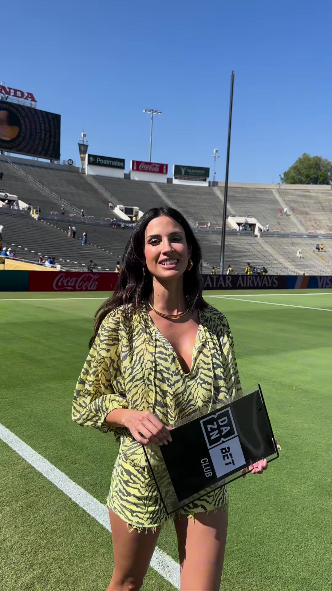 這個(gè)我是真喜歡DAZN女主持竟然會(huì)這么多種語言啊