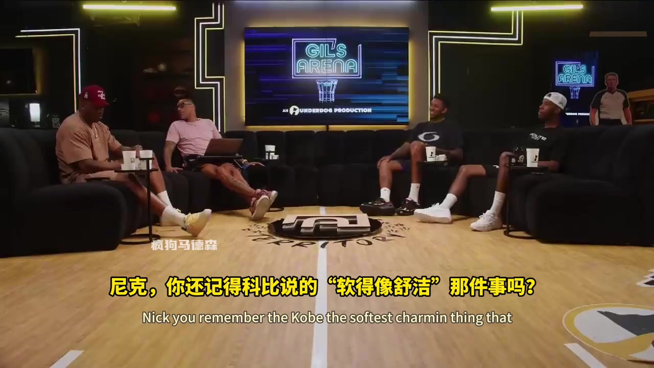 尼克-楊林書豪此前在訓(xùn)練中總是會哭科比不喜歡這樣軟弱表現(xiàn)