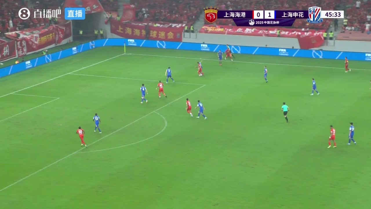 帶球進(jìn)場(chǎng)申花門(mén)將出擊失誤加布里埃爾破門(mén)海港1-1申花