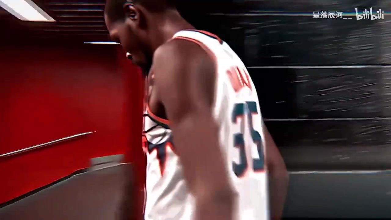 砍分高手組合走向終點你會如何評價KD和布克這幾年聯(lián)手的表現(xiàn)