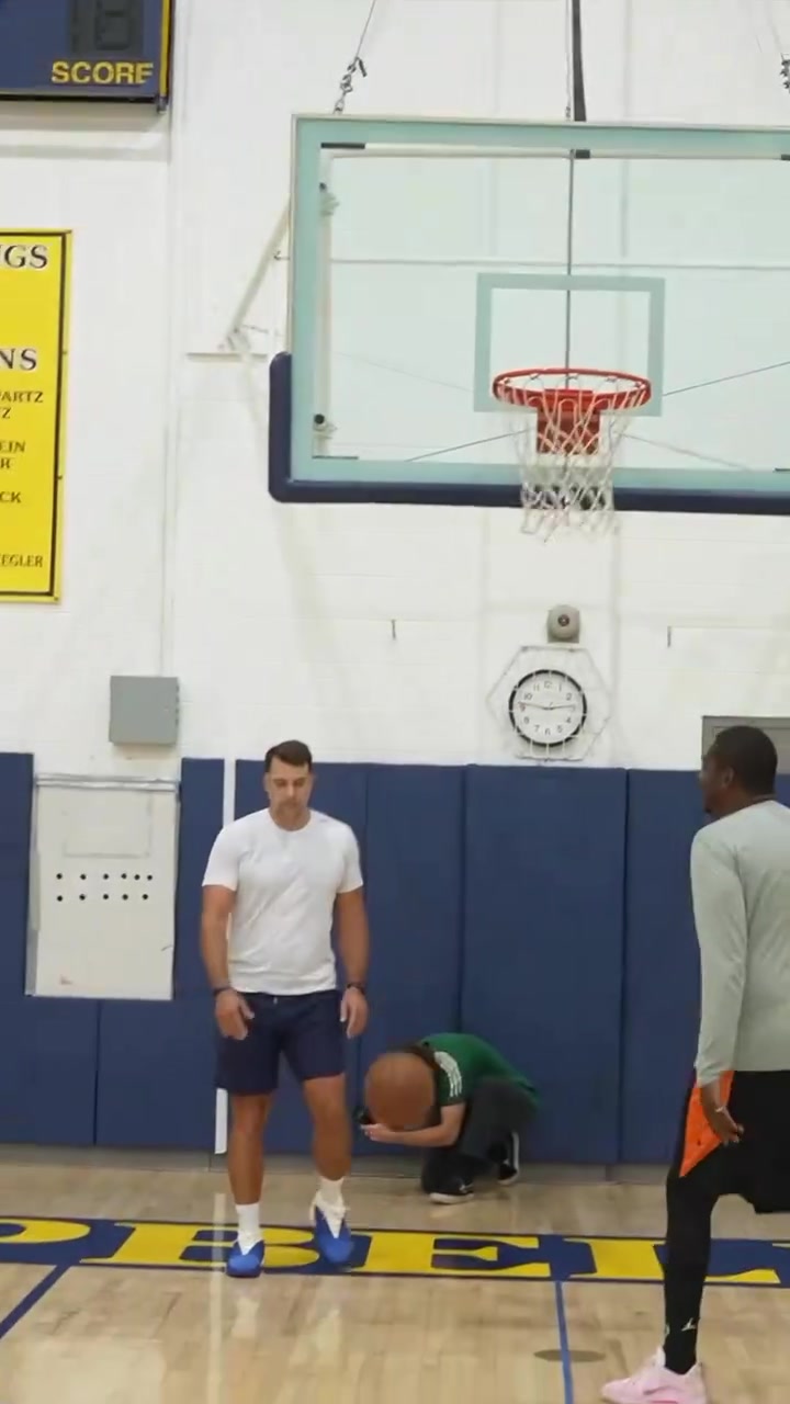 早有伏筆KD和小賈此前曾一起訓練這下小賈可以好好進步了