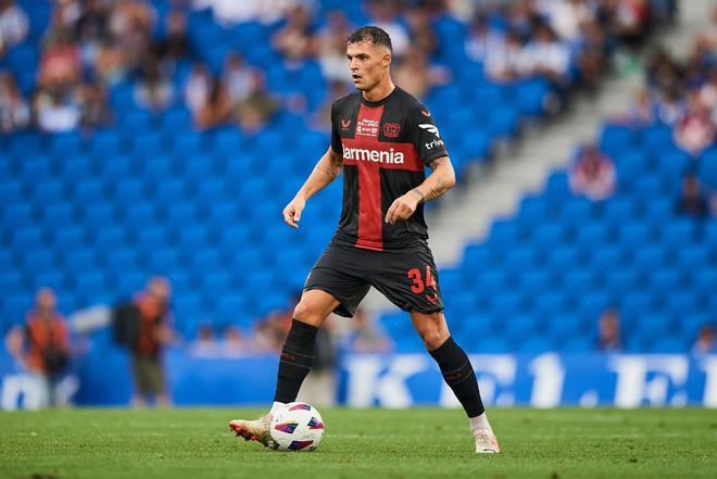 隆戈：米蘭扎卡簽約，年薪400萬(wàn)歐，藥廠(chǎng)報(bào)價(jià)1500-1600萬(wàn)歐。