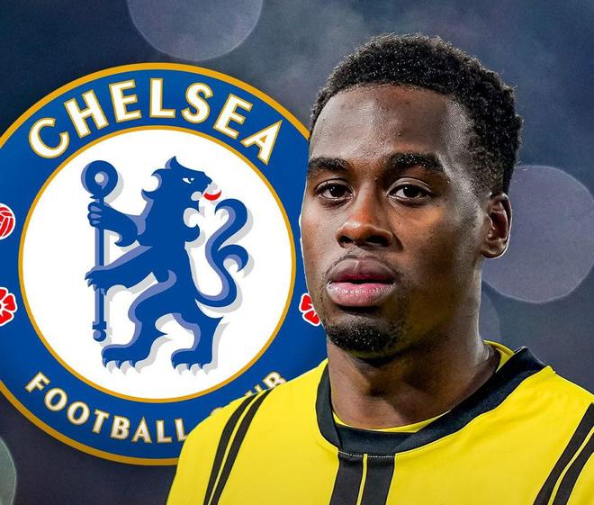 羅馬諾：拜仁爭吉滕斯，切爾西近引。