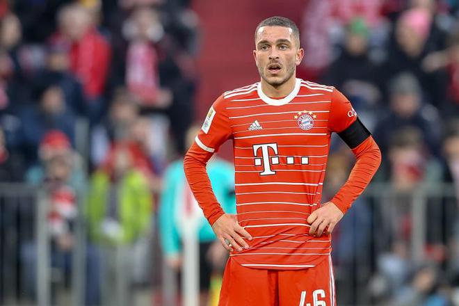 羅馬諾：小伊布租借加盟海登海姆，交易完成。