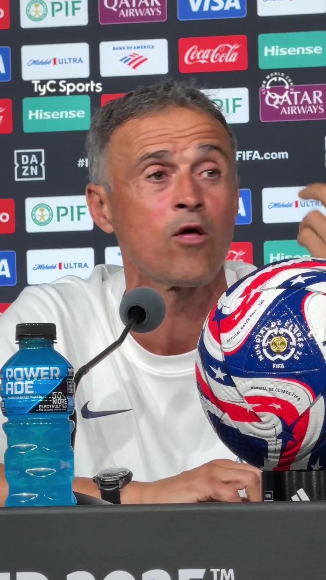 恩里克回憶第一次與馬斯切拉諾交談要求他不要離開巴塞羅那