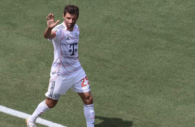 穆勒：踢球有趣，愿繼續(xù)；停步亦有可能。