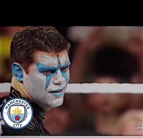 吃飯千萬別看網(wǎng)友惡搞利雅得新月4-3曼城