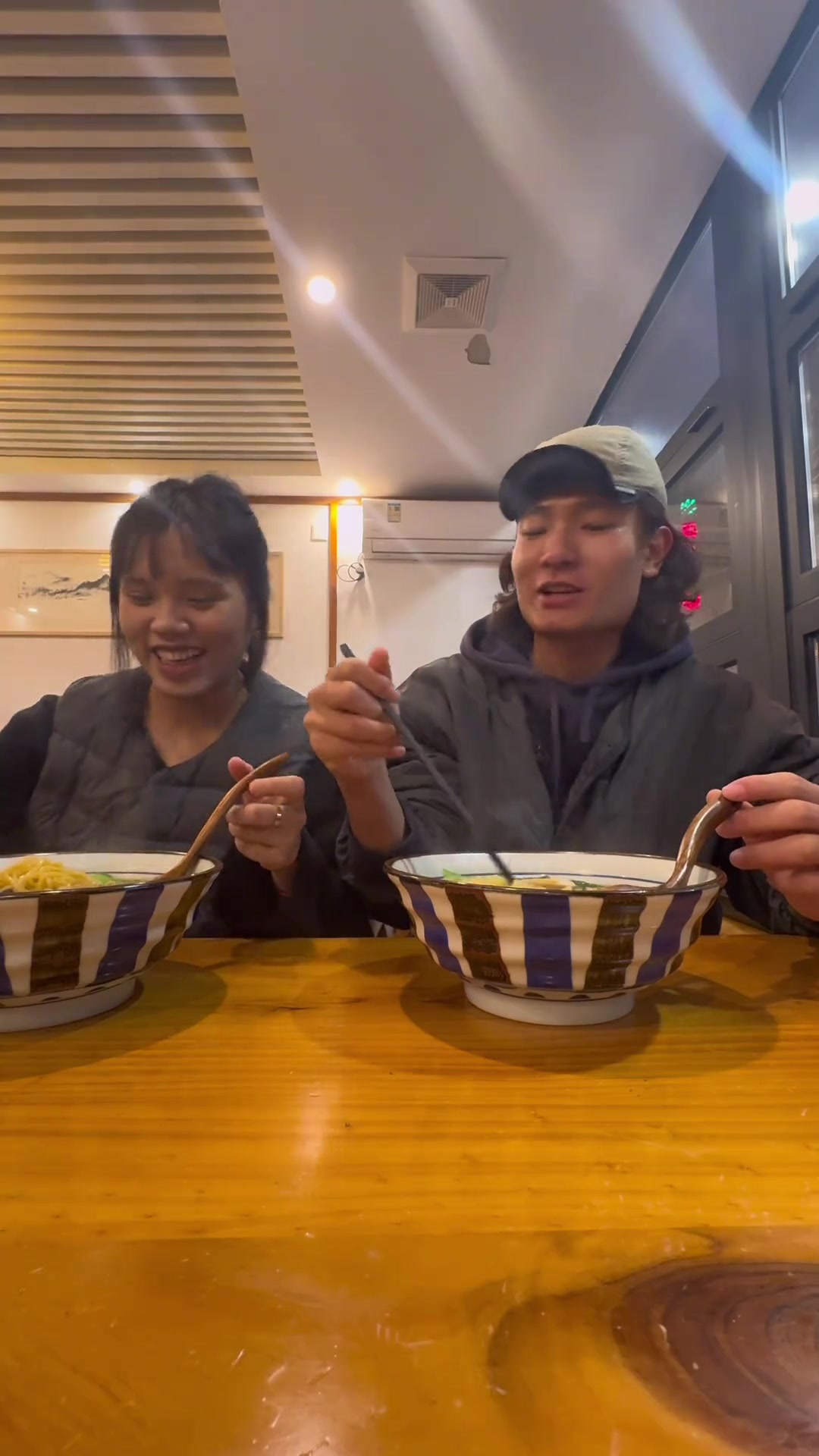 甜蜜的戀愛時光廖錦濤女友社媒記錄這小半年的一些碎片日常