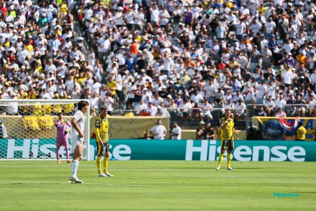 皇馬勝出進四強，新星領(lǐng)跑射手榜，世俱杯對決豪華。