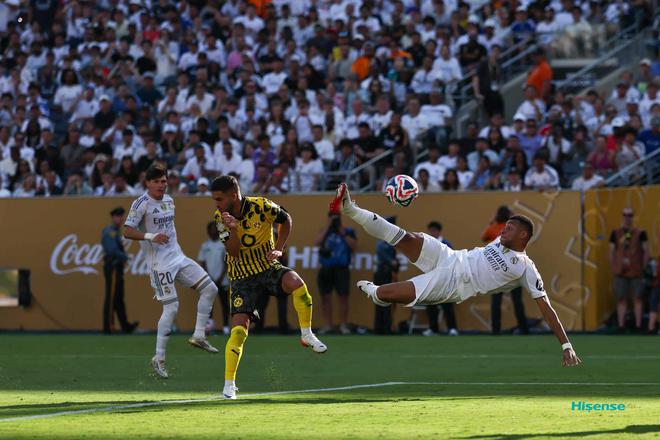 世俱杯4強揭曉！姆巴佩側鉤驚艷，戰(zhàn)舊主大巴黎在即。