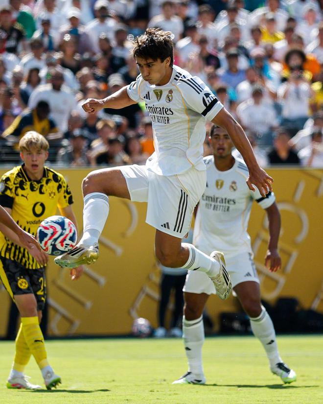 皇馬勝多特，阿隆索待考巴黎戰(zhàn)