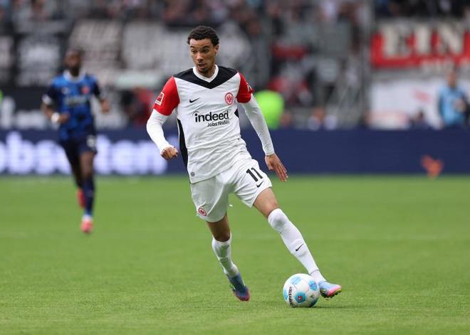 圖片報(bào)：?；倏宿D(zhuǎn)會(huì)罷訓(xùn)，法鷹高標(biāo)一億歐，紅軍有意。