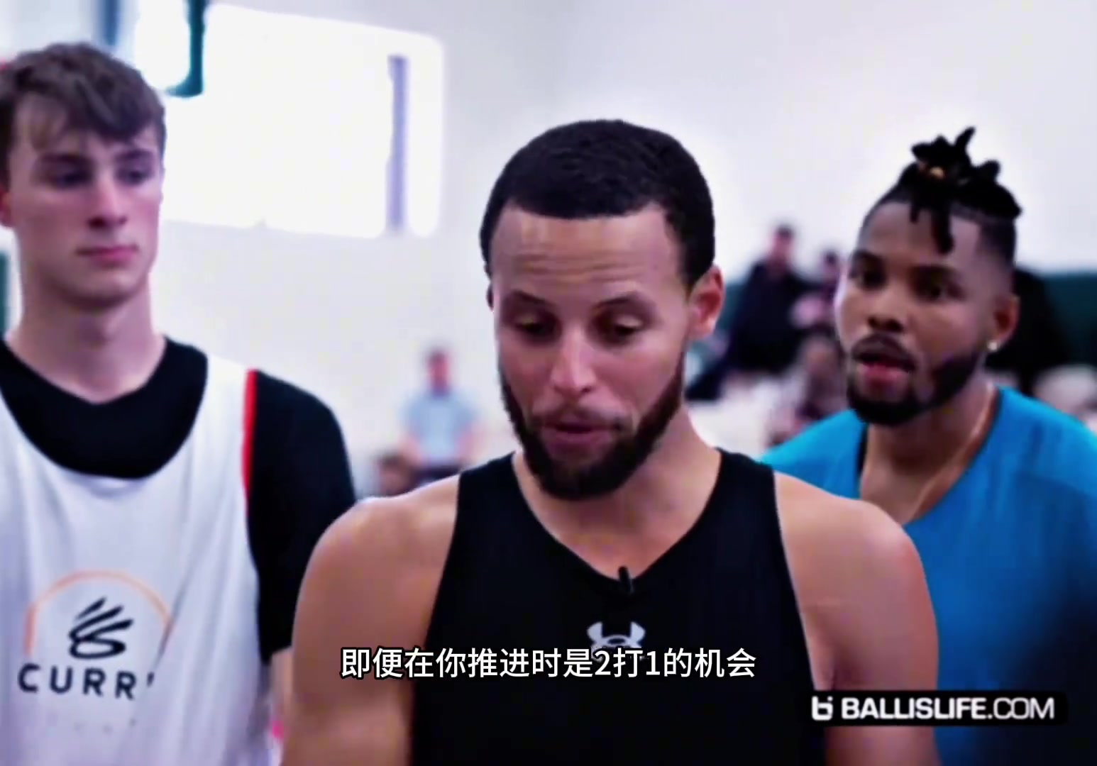 在參加了庫(kù)里訓(xùn)練營(yíng)后徹底成為庫(kù)里小迷弟的庫(kù)珀弗拉格