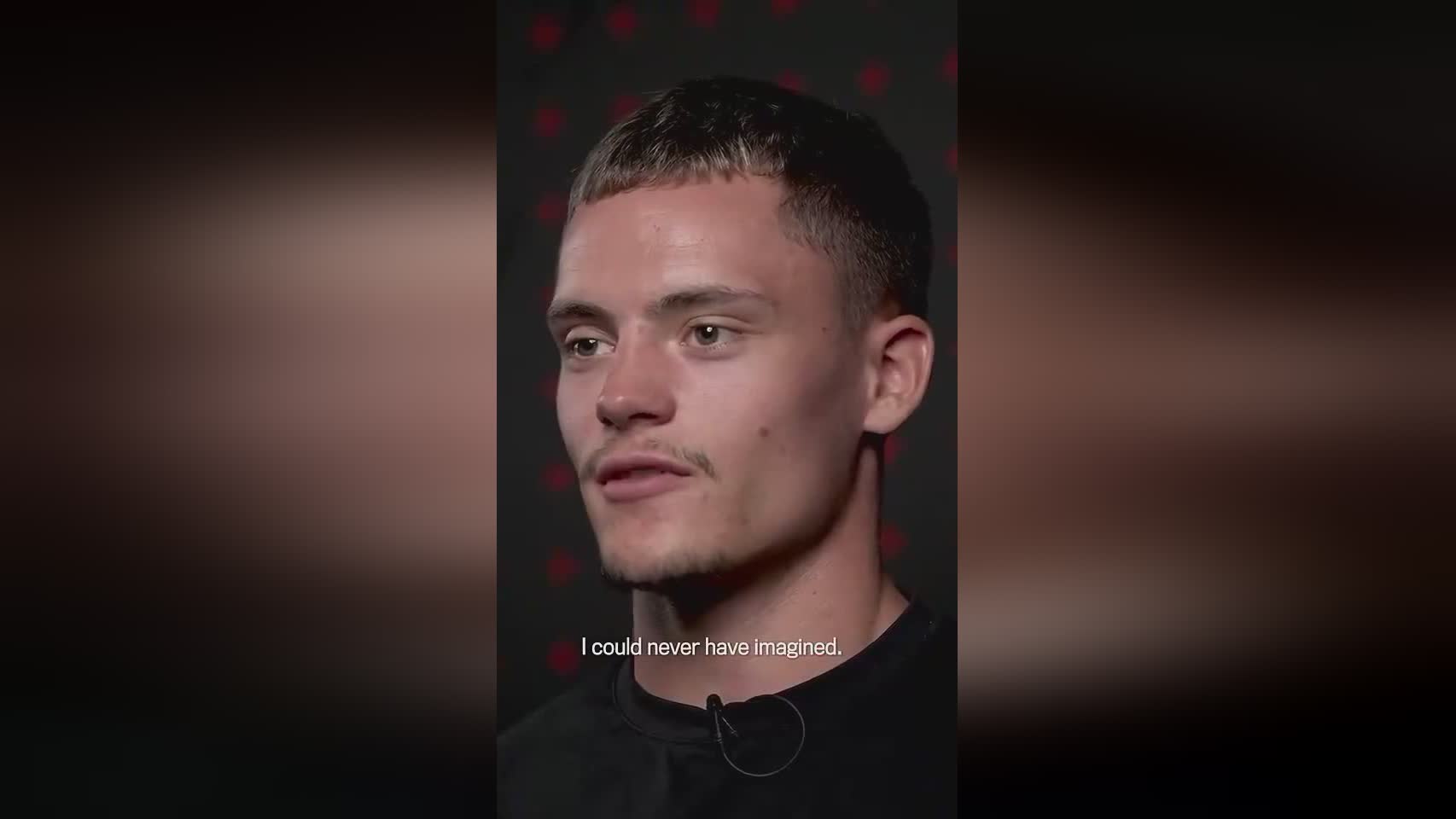 維爾茨返主場(chǎng)錄別，與球迷情永難忘。