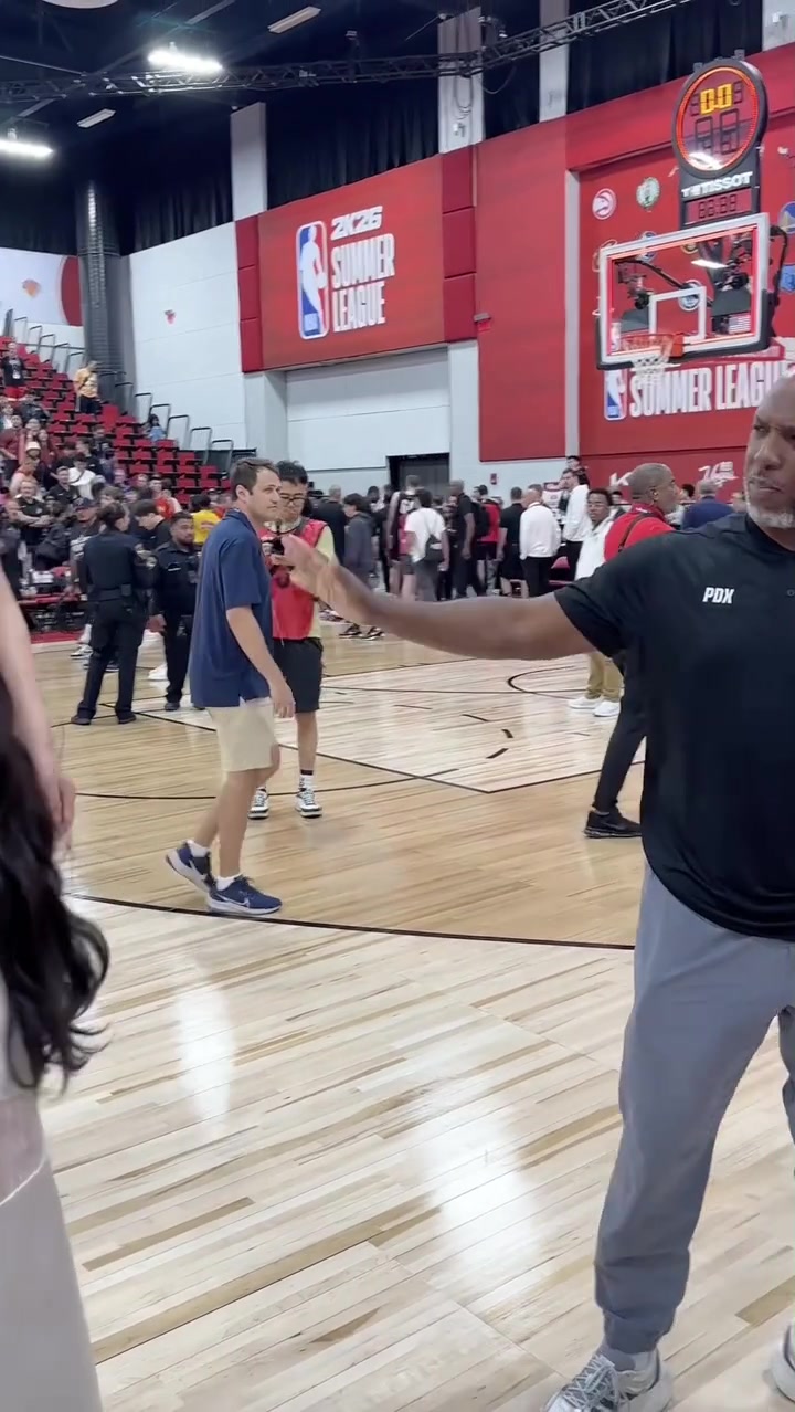 又說my bad了吧比盧賽后對(duì)楊瀚森說No bad