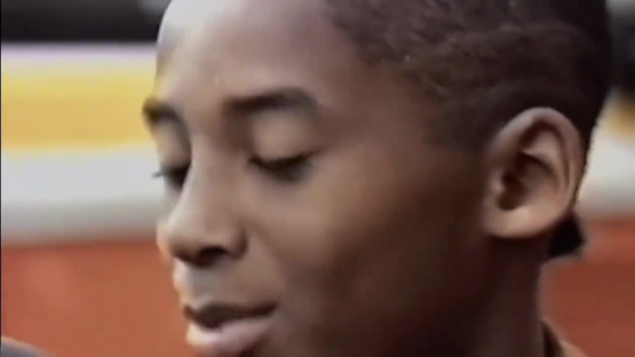 科比小時(shí)候這股自信真是天生帶來的