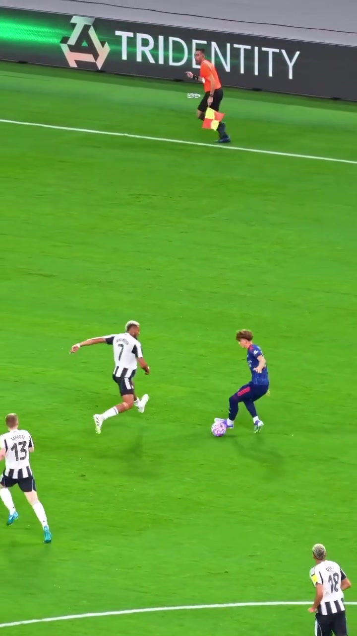 未來可期高清慢鏡頭欣賞槍手15歲小將道曼的精彩發(fā)揮