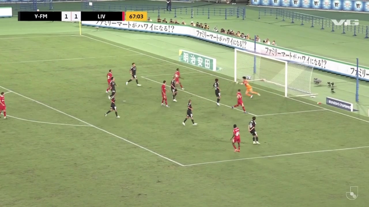 馬上反超尼奧尼精彩飛踹破門利物浦2-1橫濱