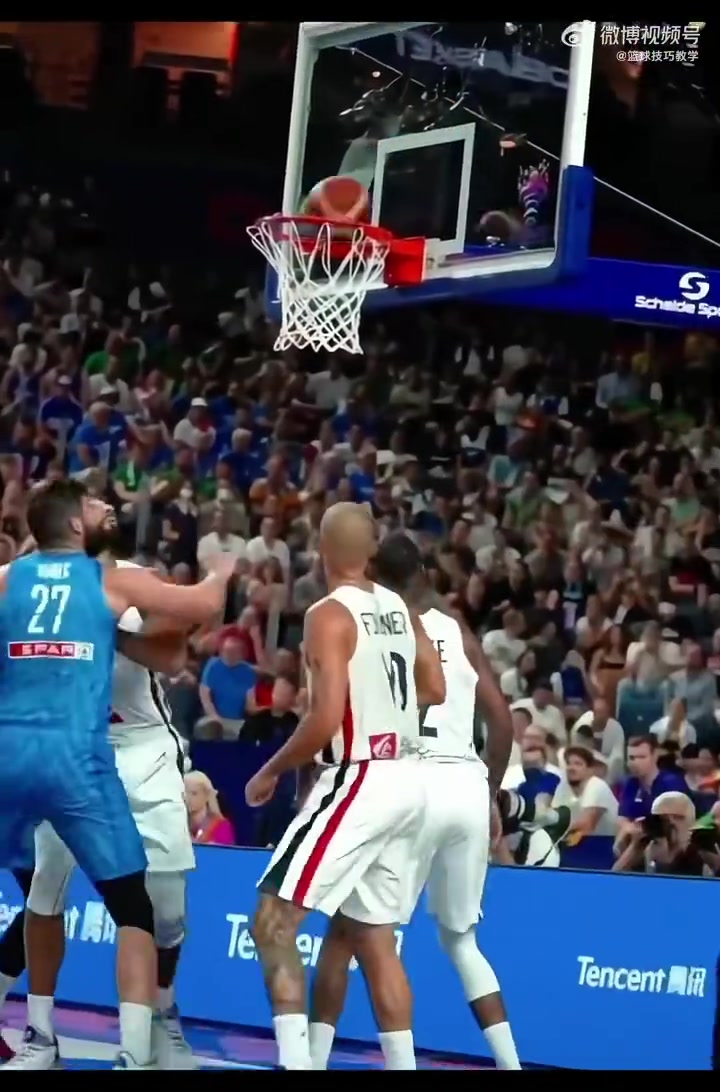 不敢想象減重之后會(huì)有多恐怖東契奇這球感屬實(shí)是逆天