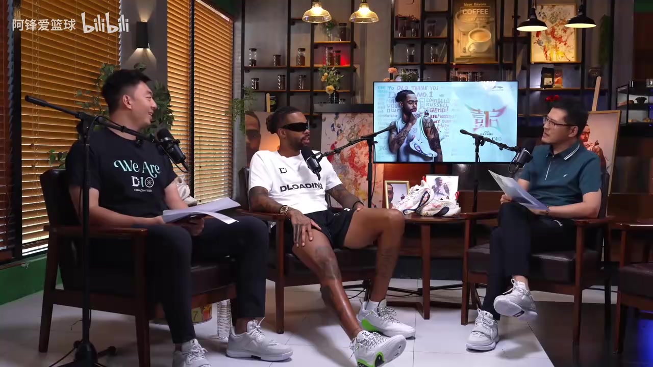 拉塞爾此前詹姆斯是沒有缺點的籃球運動員他喜歡隊友做自己