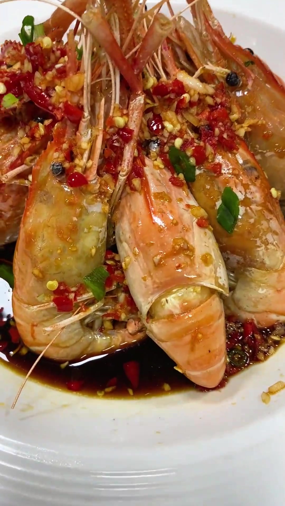 朱芳雨再度更新下班夜宵吃烤甲魚(yú)說(shuō)著說(shuō)著聊起了楊瀚森