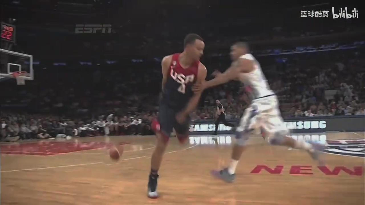 真的沒(méi)看夠啊名場(chǎng)面庫(kù)里背傳助攻哈登暴扣