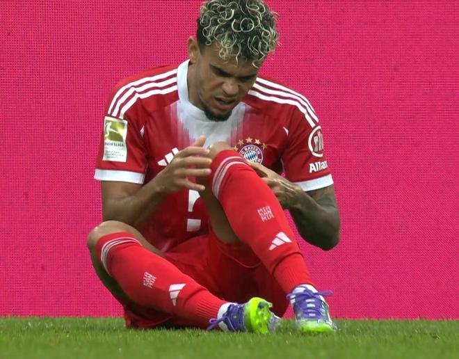 德天：迪亞斯賽后膝痛，治療后恢復(fù)。