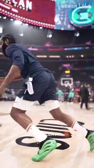 技術(shù)不會(huì)倒退高清慢動(dòng)作看哈登的賽前訓(xùn)練經(jīng)典三板斧