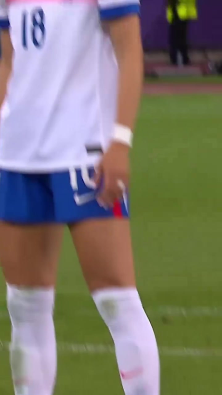 就是這么大心臟凱莉招牌的罰點(diǎn)球姿勢