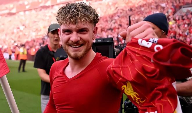 英超豪強(qiáng)爭搶，六次首發(fā)淪為雞肋，標(biāo)價(jià)5000萬鎊。