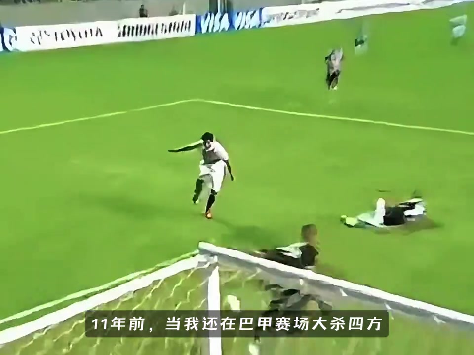 洛國(guó)富再談入籍歸化我依然是中國(guó)人幸運(yùn)代表國(guó)足出戰(zhàn)