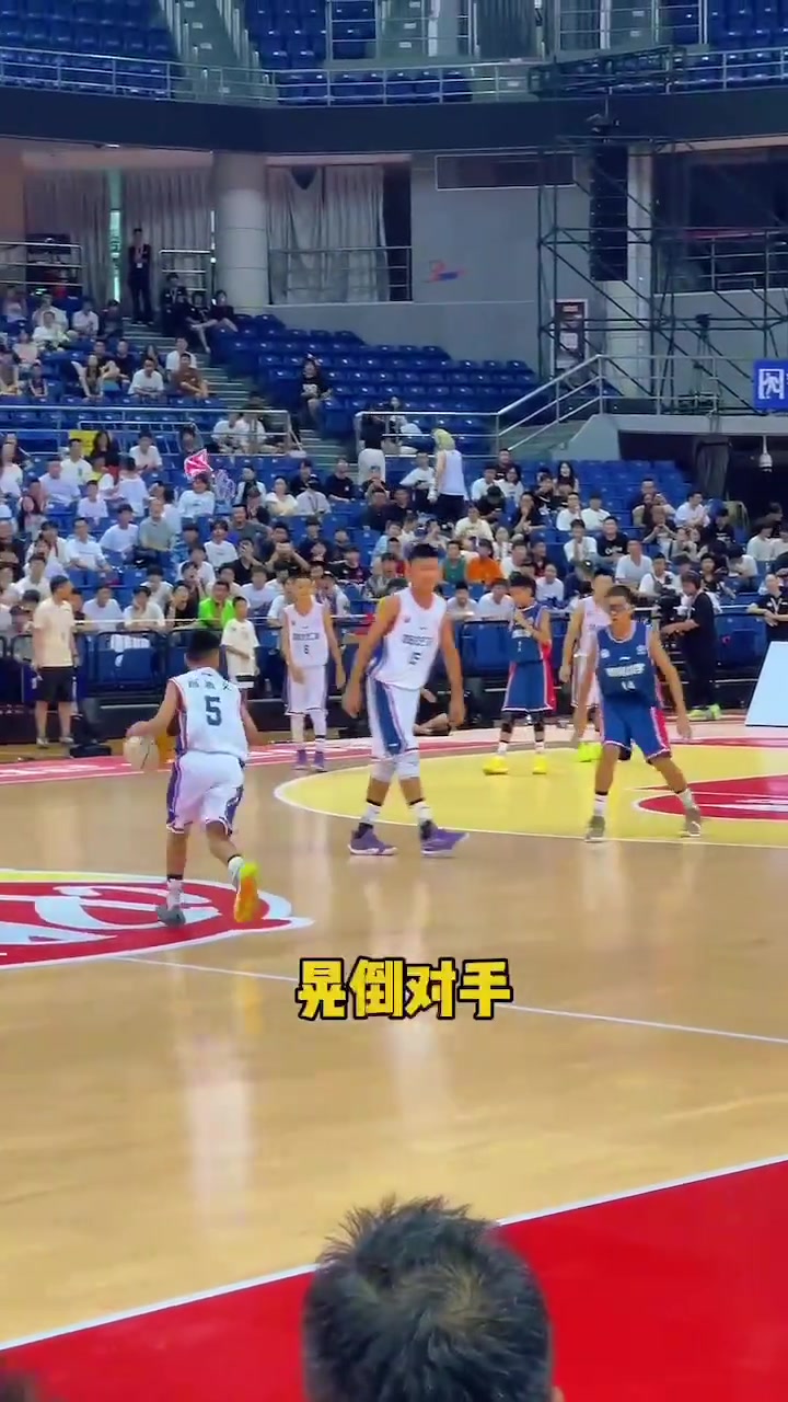 巴特勒欽點(diǎn)MVP喊話庫里?