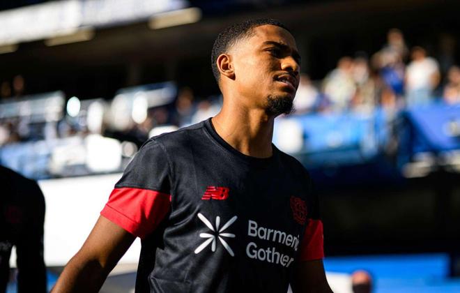 藥廠球員赴英超，告別球迷，待批離隊