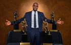 記者評21世紀(jì)獎項：詹姆斯MVP、DPOY、新秀王。