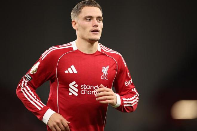 卡拉格看好維爾茨，接棒德布勞內英超巨星，絲滑踢球。