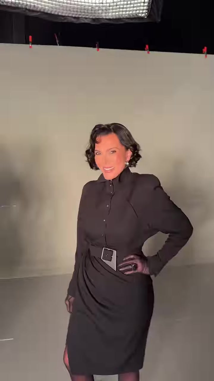 最佳防守陣容卡戴珊全體女將登場亮相