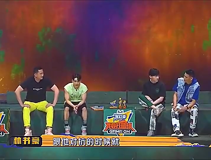 連手掌都有肌肉林書豪此前談老詹變態(tài)級身體實在沒法比