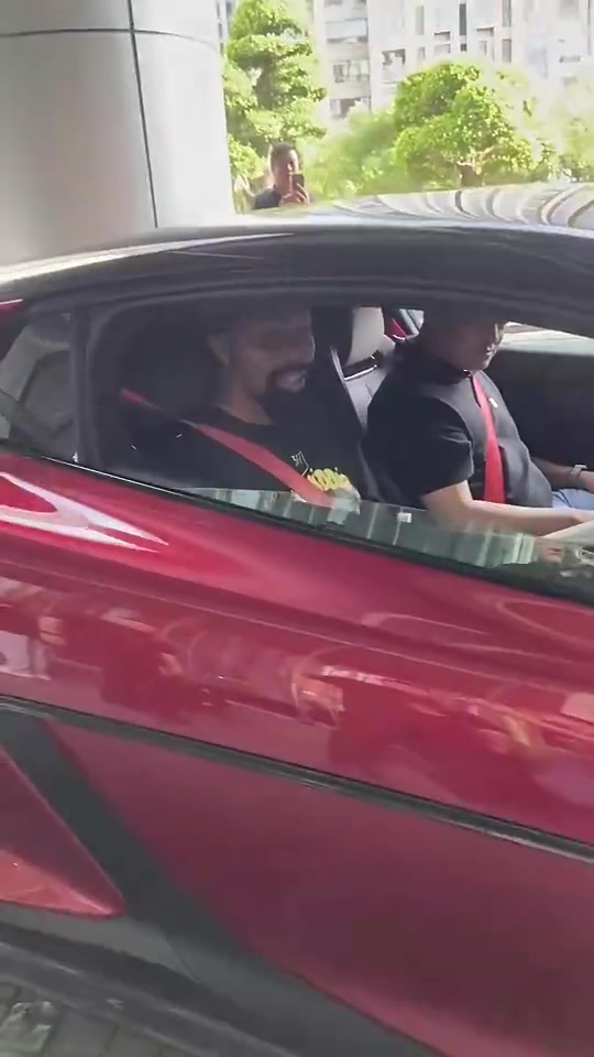 哎呦臥槽會(huì)跳舞的汽車丁威迪被國(guó)產(chǎn)汽車品牌仰望汽車震驚