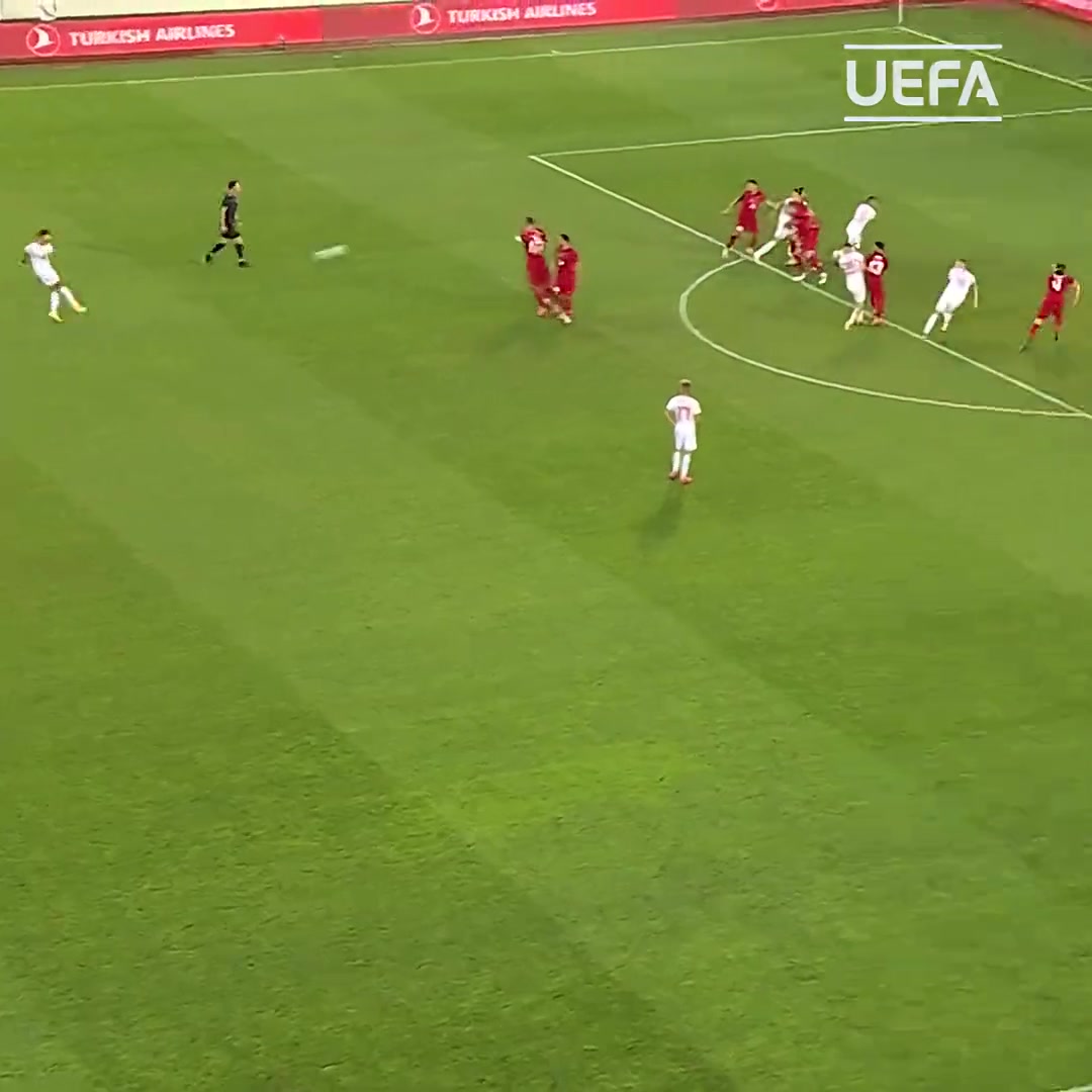 比昨晚的更牛索博去看看我對(duì)土耳其的任意球吧