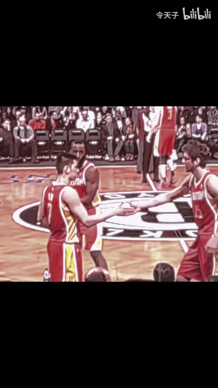 不同文化但同心名場(chǎng)面火箭時(shí)期摩登森林的賽前儀式