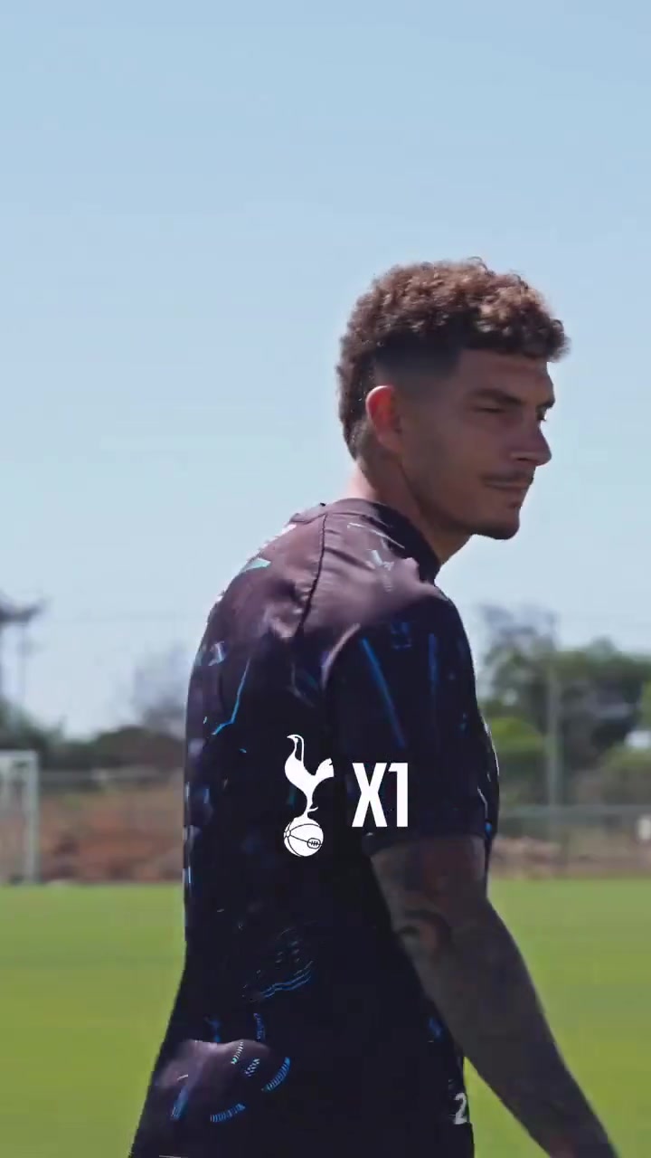 看熱鬧不嫌事大看看那不勒斯球員們歐冠都想抽到誰(shuí)