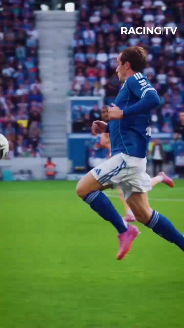 下放子公司奇爾維爾身披斯特拉斯堡球衣戰(zhàn)袍的首次登場